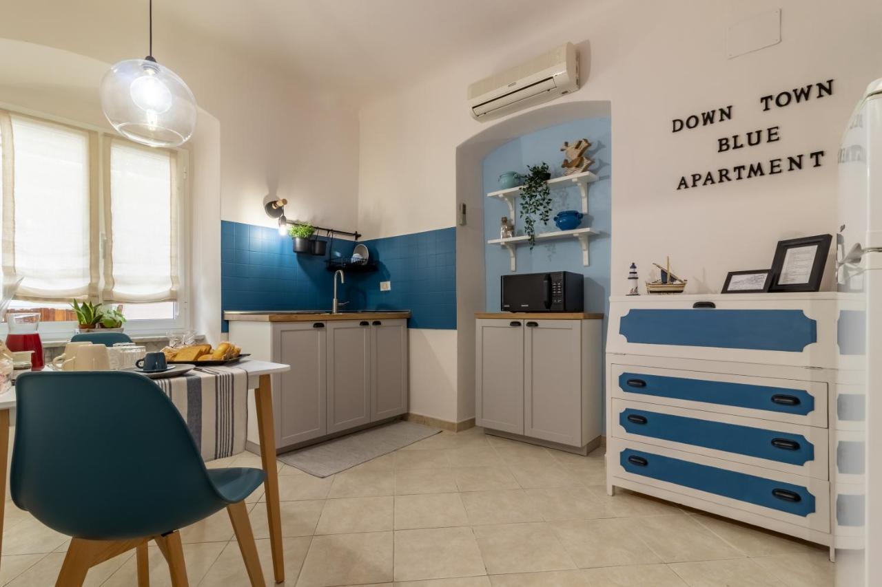 Down Town Blue Apartment Специя Экстерьер фото